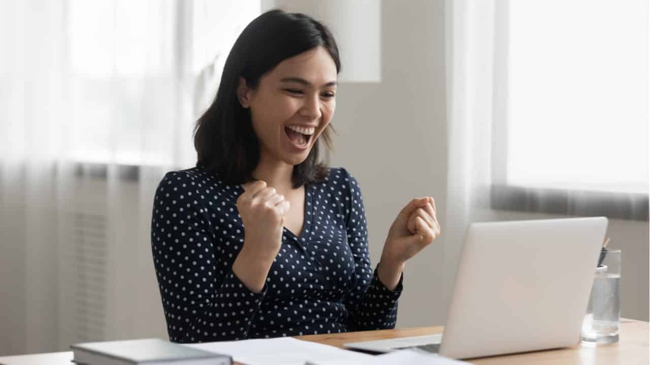 Em quanto tempo empréstimo e cartão são aprovados no Serasa eCred?