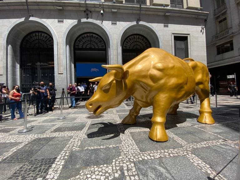 Bolsa brasileira ganha sua versão do Touro de Wall Street