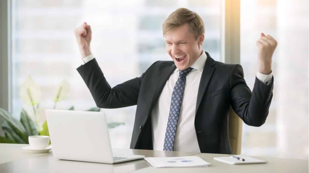 5 atitudes para você se destacar e fazer a diferença no mercado de trabalho