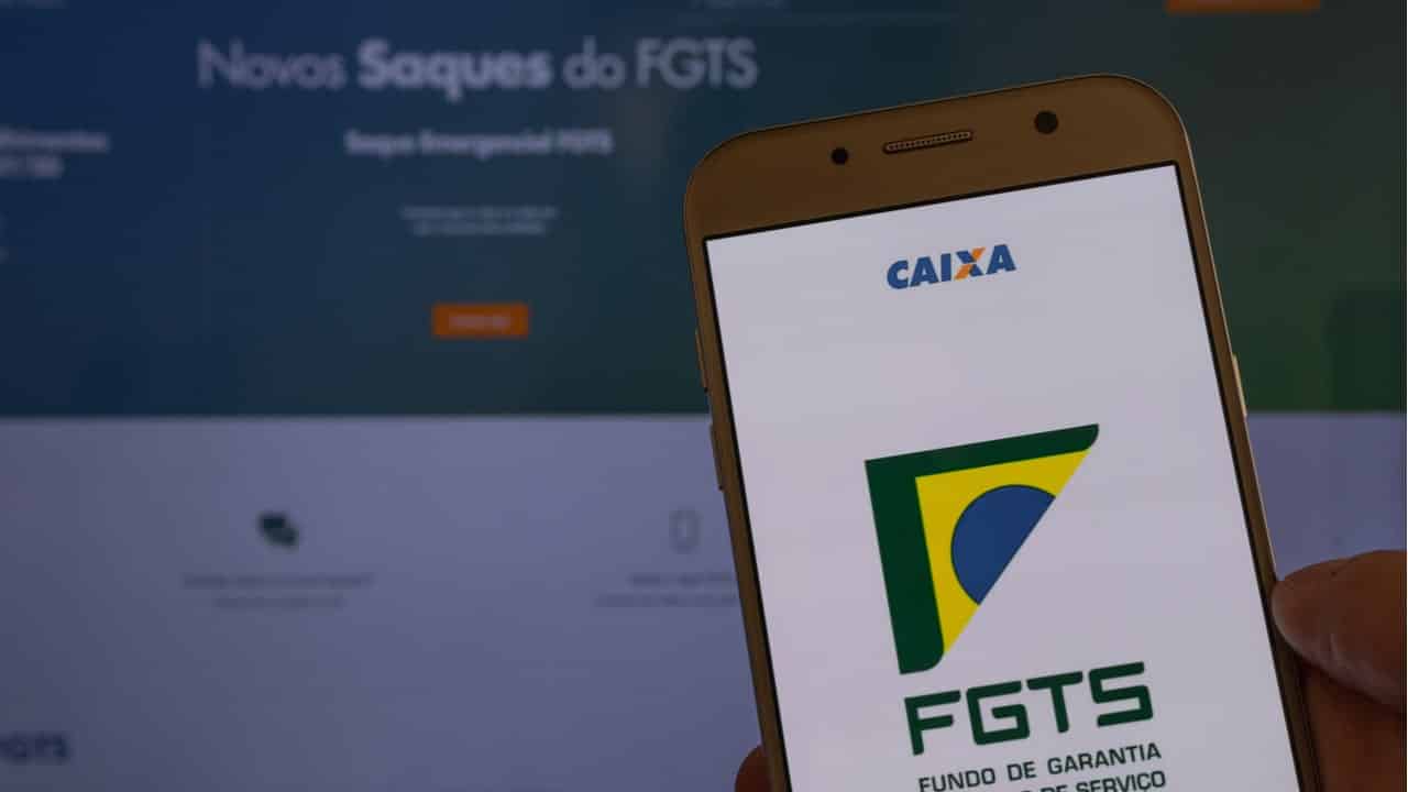 FGTS: confira condições do saque-aniversário na Caixa, BB, Santander e outros bancos