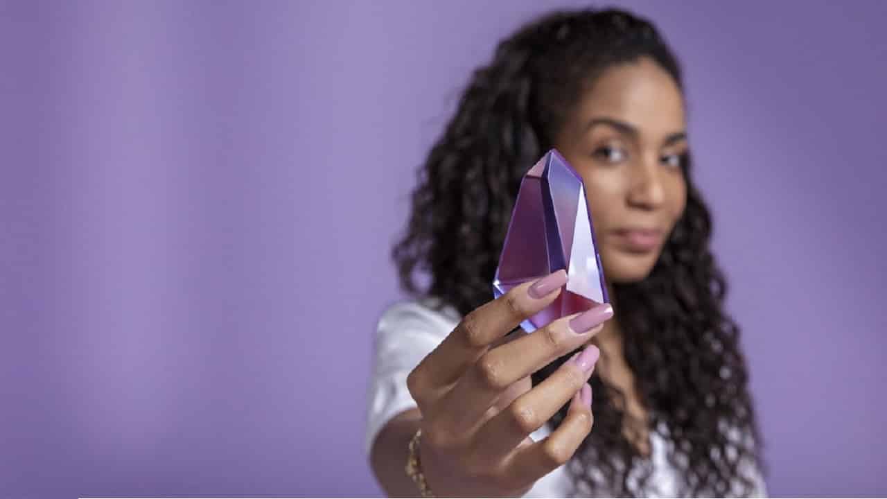 Ações do Nubank sobem 36%, é hora de comprar ou vender?