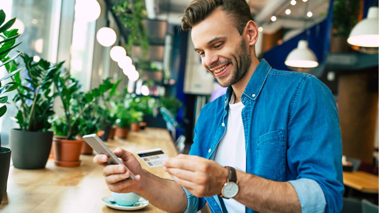 Nova conta digital começa a liberar cartão de crédito e limites altos