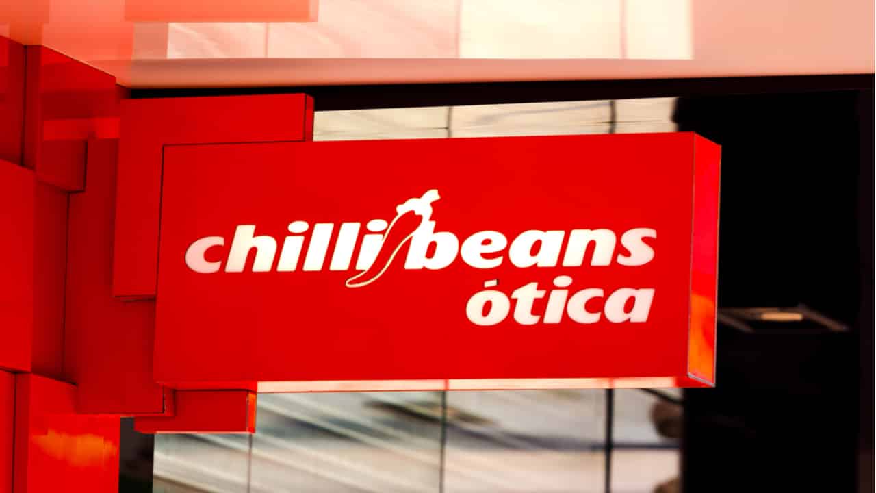 Chilli Beans lança franquia de menor custo com loja feita de plástico reciclado