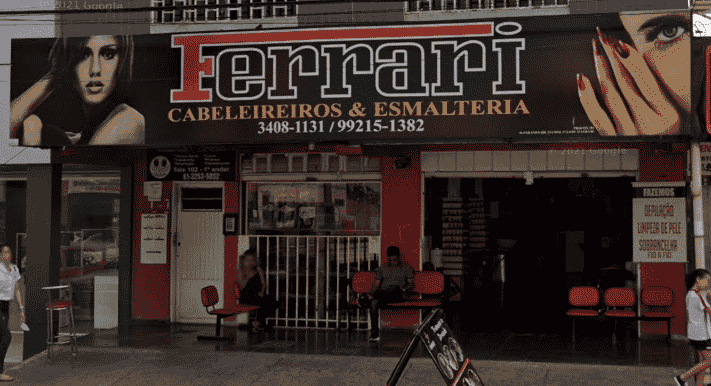 Ferrari processa dono de salão de beleza no DF: entenda