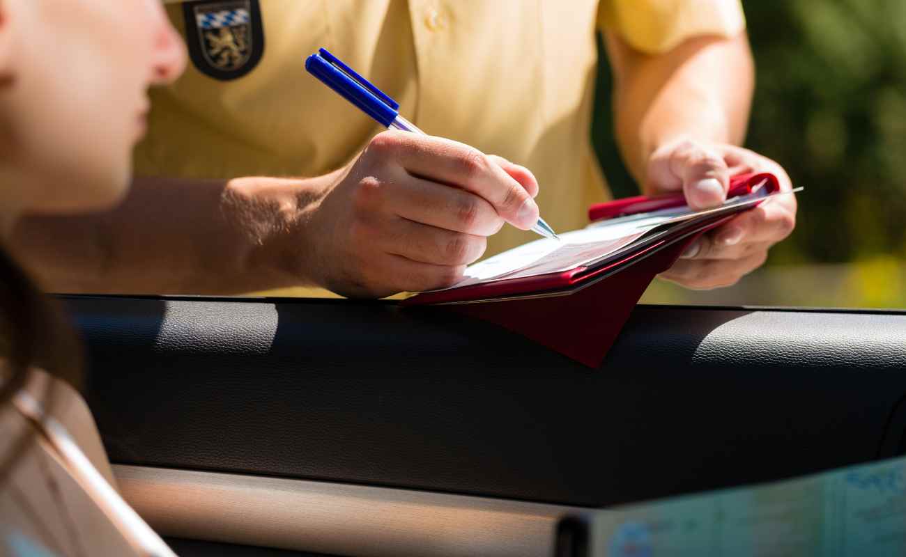 Multas de até R$ 820 para quem ignorar a nova lei de trânsito