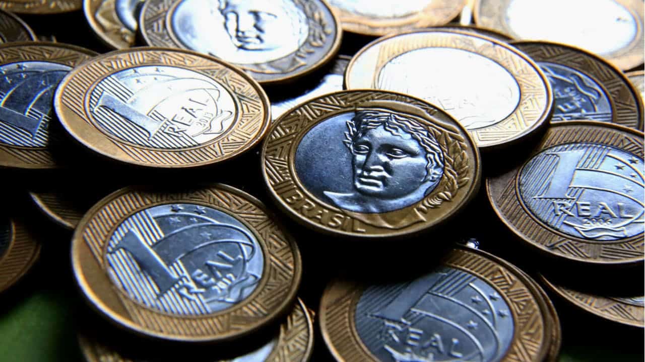 Moeda de R$ 1 impressiona pelo valor que ela pode ser vendida