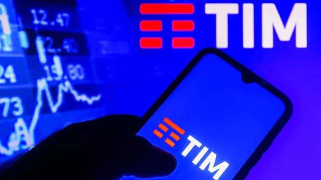 Alerta de golpe: criminosos criam anúncio falso de vaga de emprego da Tim