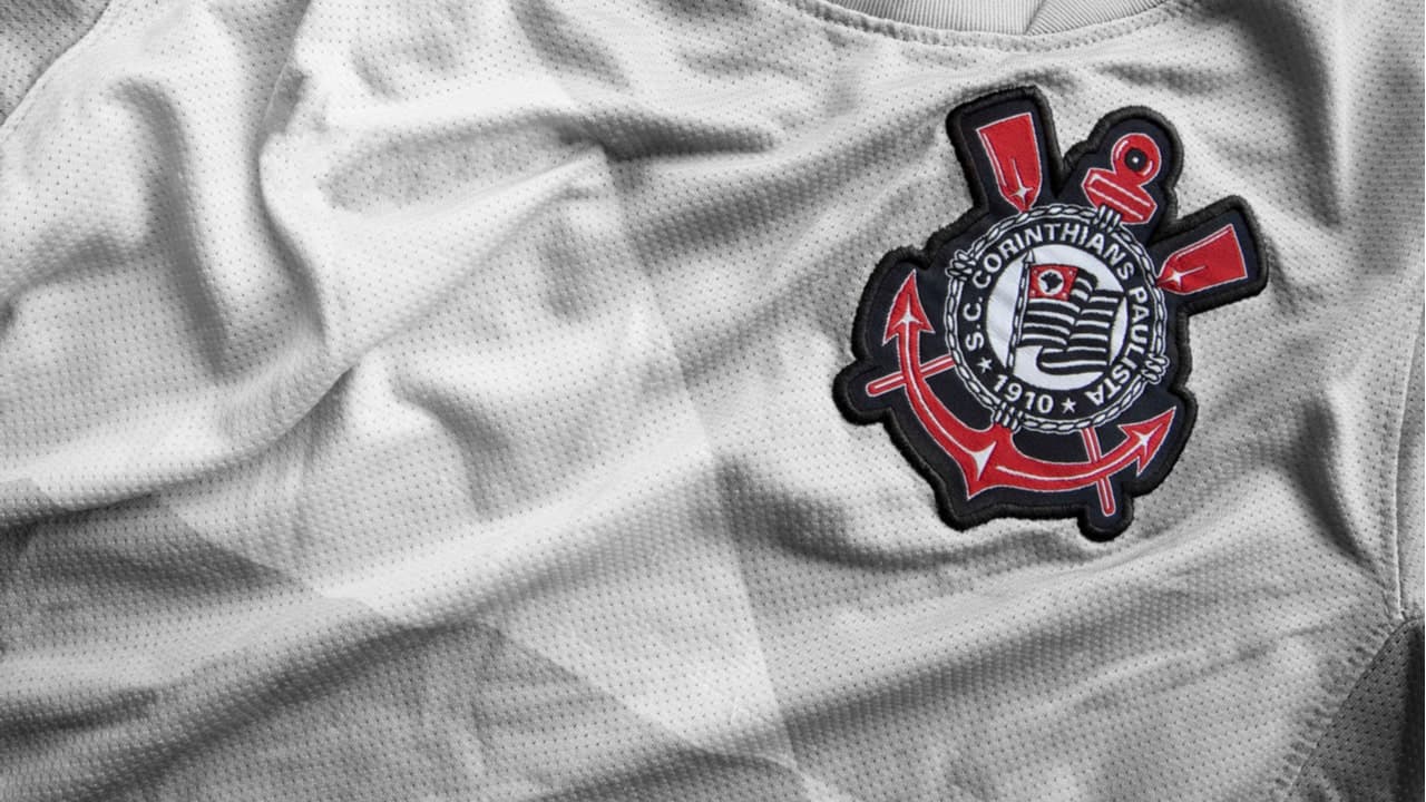 Camisa do Corinthias grátis? Veja se é verdade ou golpe