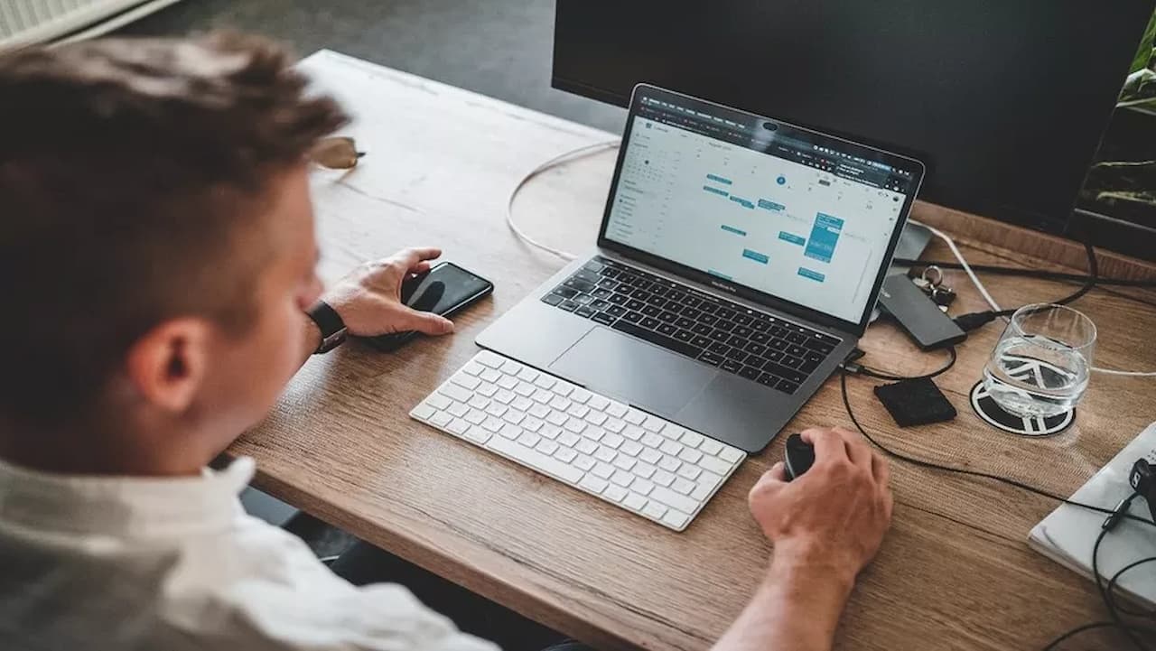 Instituto está oferecendo mais de 400 cursos online gratuitos e com certificado
