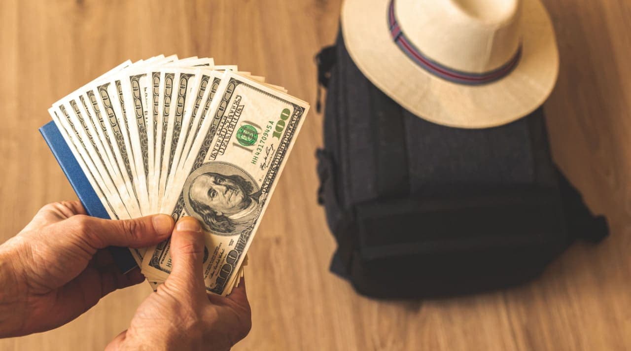 Novo limite para viajar com dinheiro em espécie surpreende viajantes