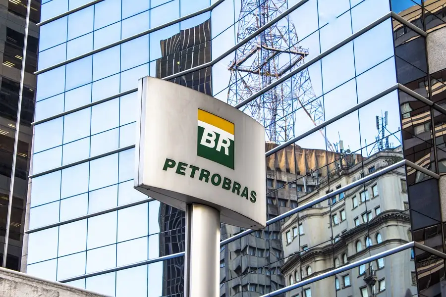 Petrobras anuncia redução de 8,8% no preço do querosene de aviação!
