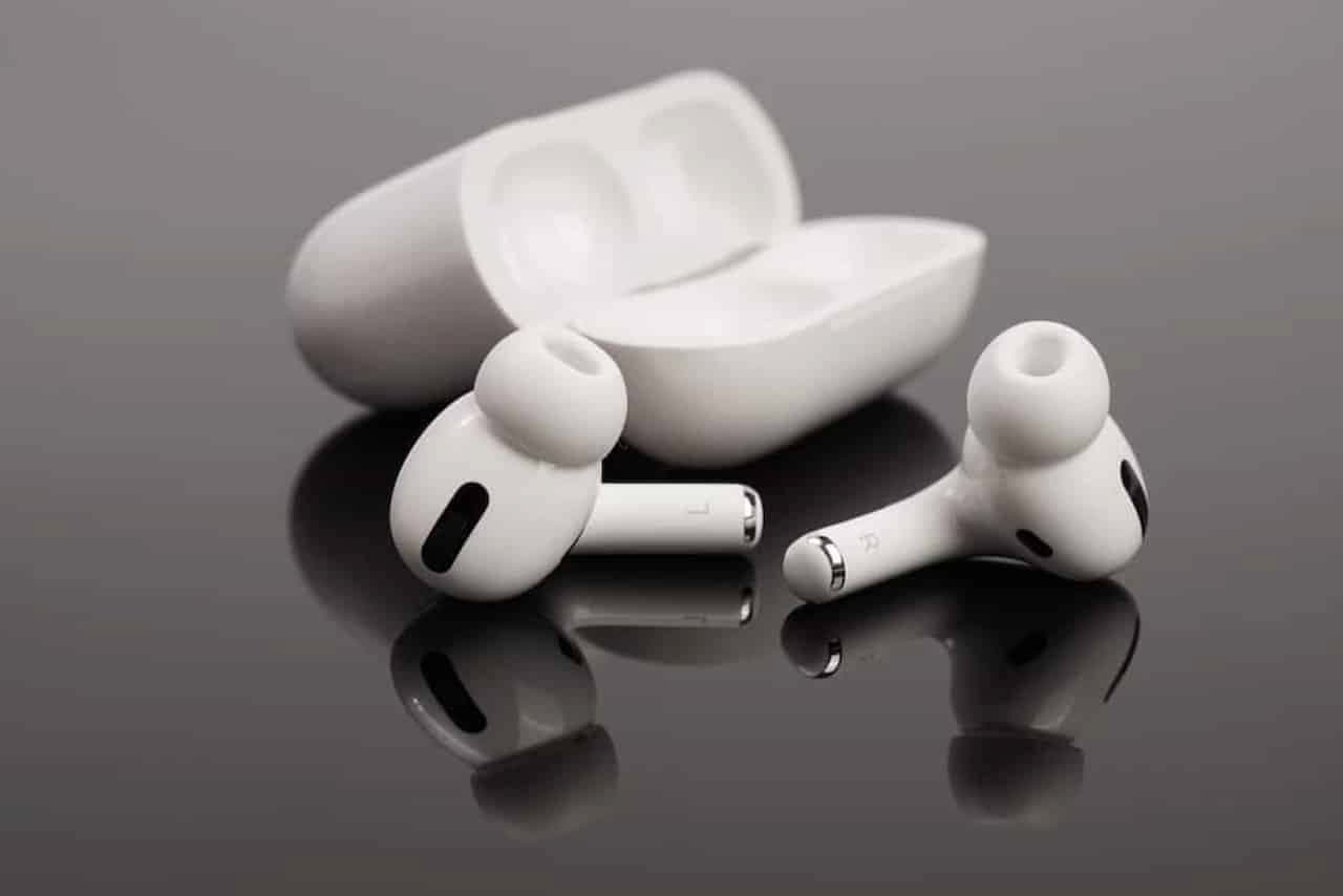 Programa ‘iPhone para Sempre’ do Itaú agora inclui compra de AirPods