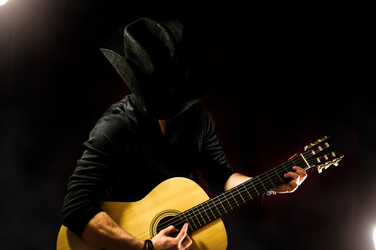 Fortuna de sertanejo vira briga judicial: confira o caso!
