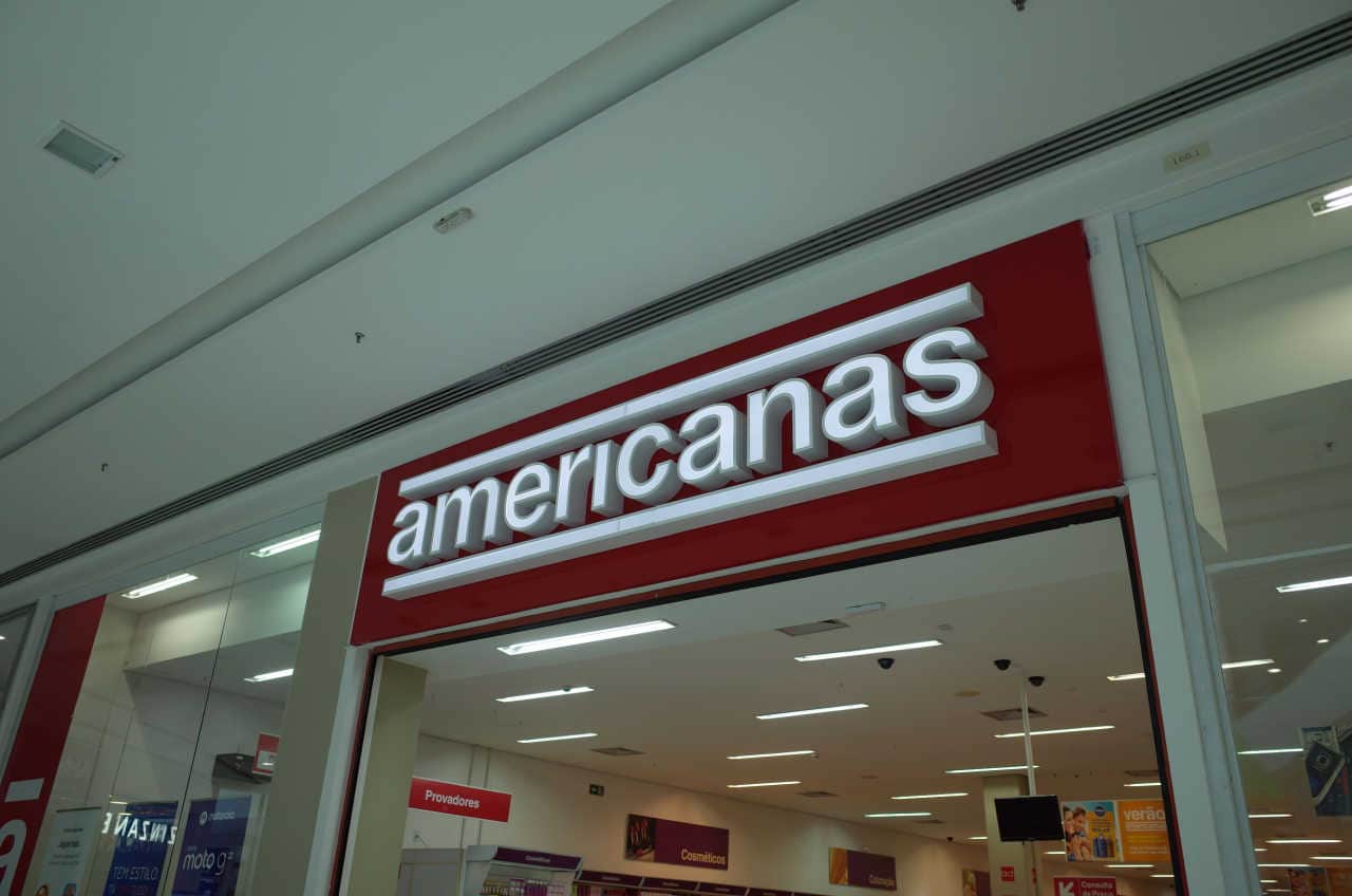 4 empresas famosas que tiveram rombos nas contas, assim como a Americanas