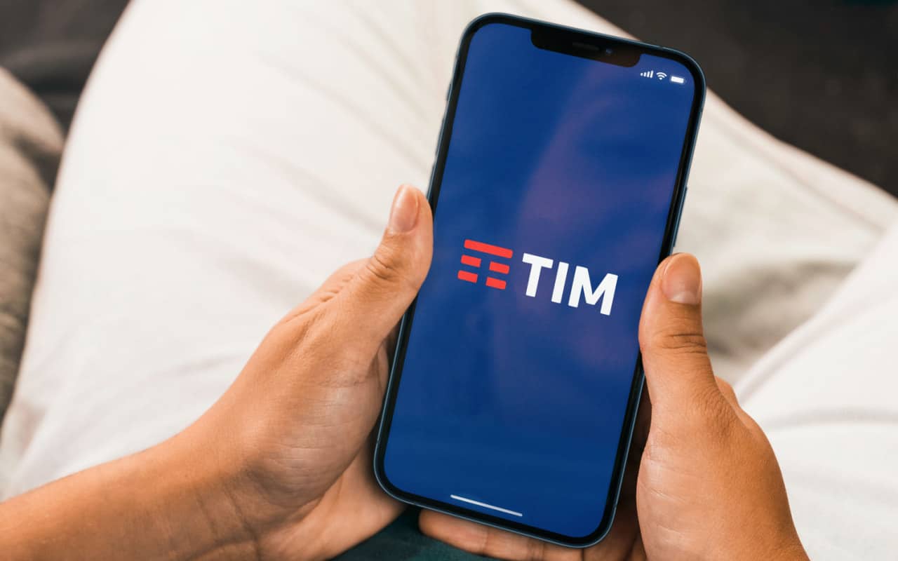 TIM expande acordo com Starlink, tecnologia de Elon Musk; saiba o que esperar