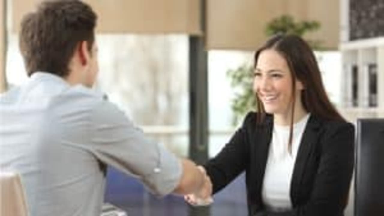 Aumente suas chances de conseguir o emprego dos sonhos DEPOIS da entrevista; veja como
