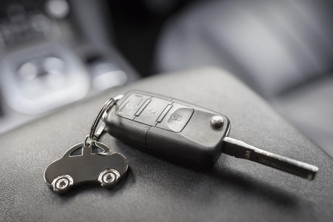 5 golpes para ficar atento na hora de comprar um carro
