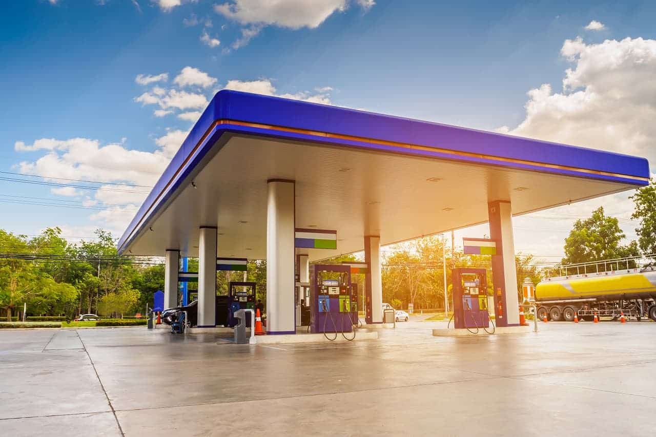 Golpes em postos de gasolina assustam motoristas; conheça os mais comuns