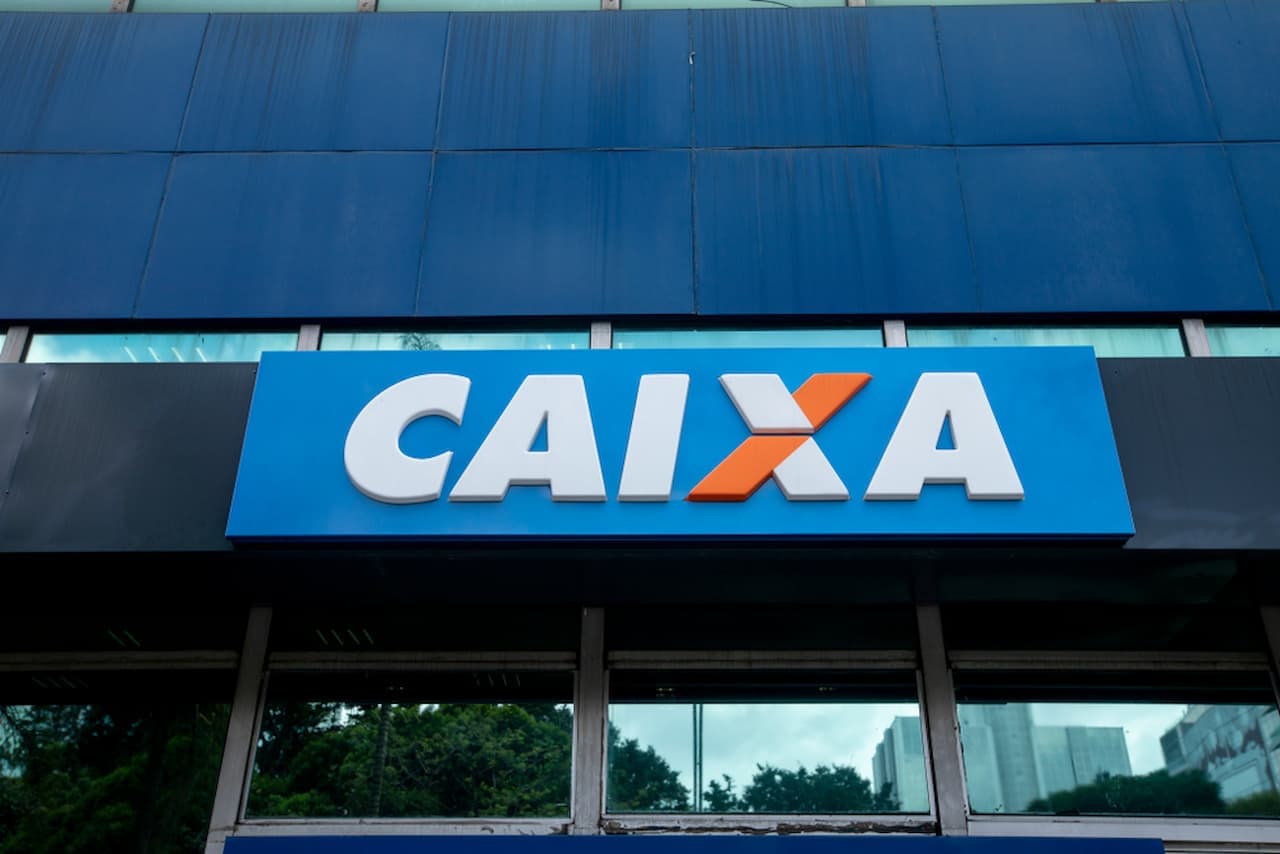 Caixa tem duas agências explodidas em um único dia