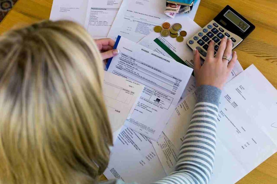 Governo altera o valor mínimo que bancos não podem tomar dos superendividados