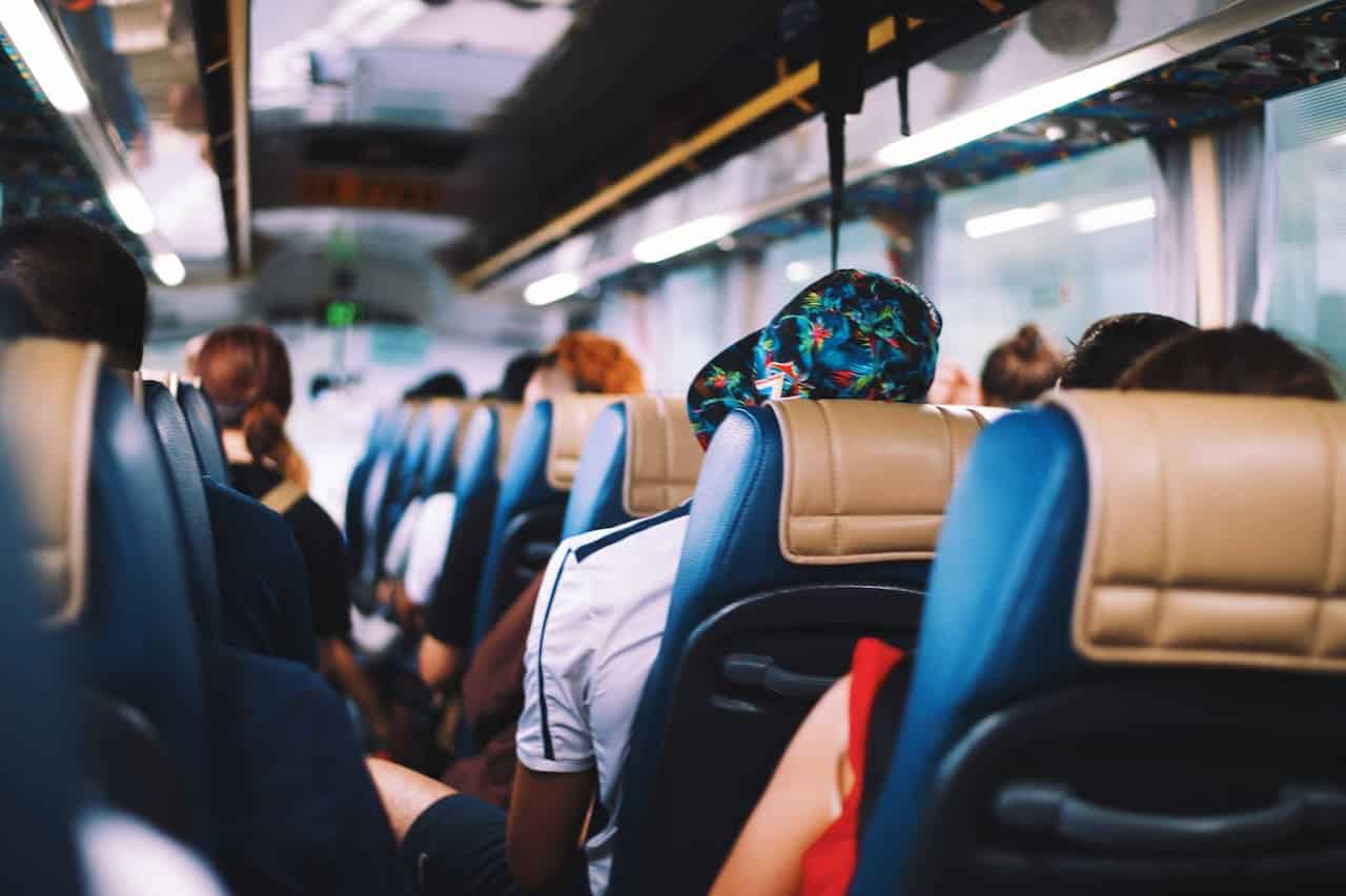 Idoso: reivindique seu direito e consiga passagens grátis, veja como