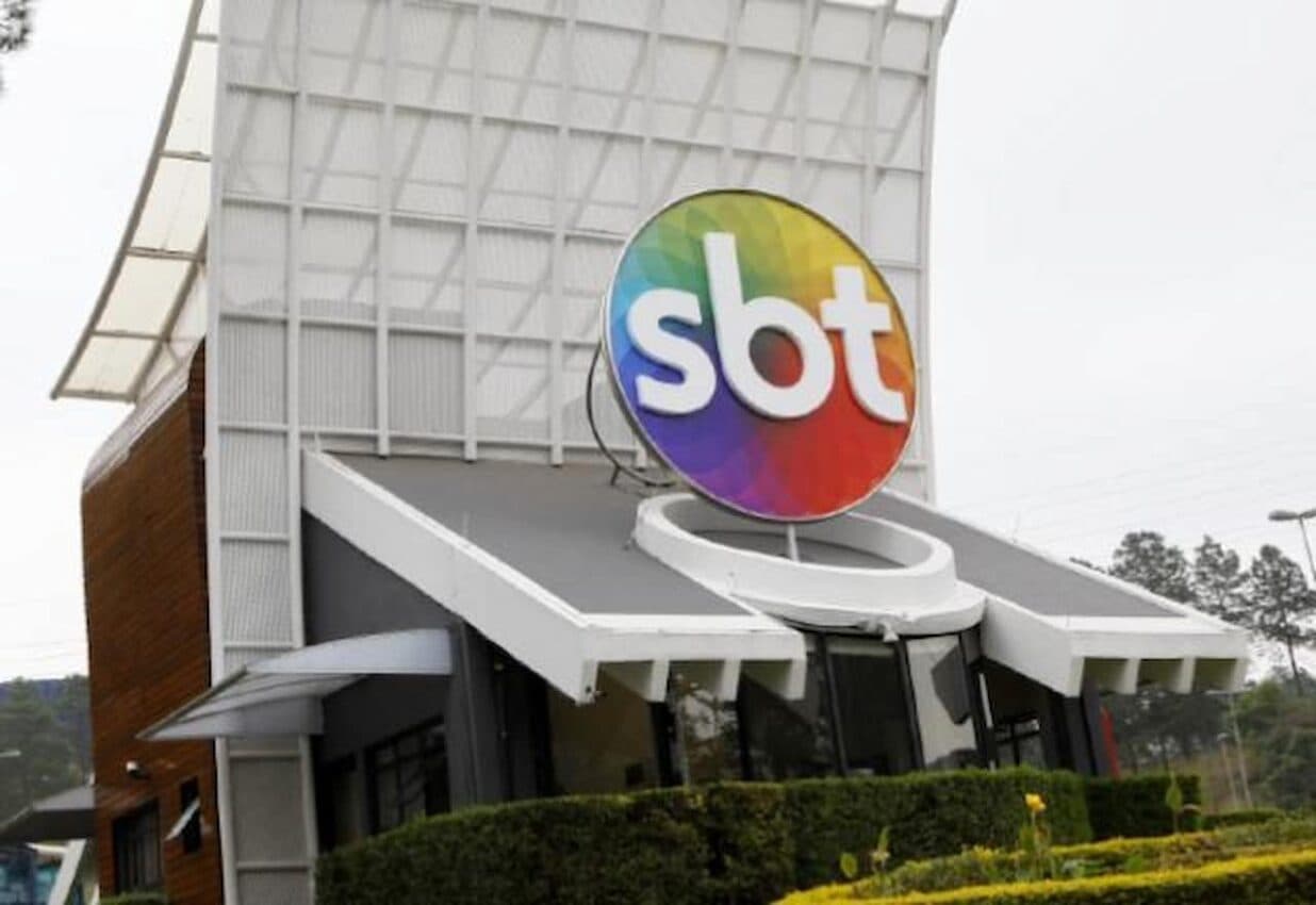 Quadro famoso do SBT vira caso de polícia e Patrícia Abravanel toma processo