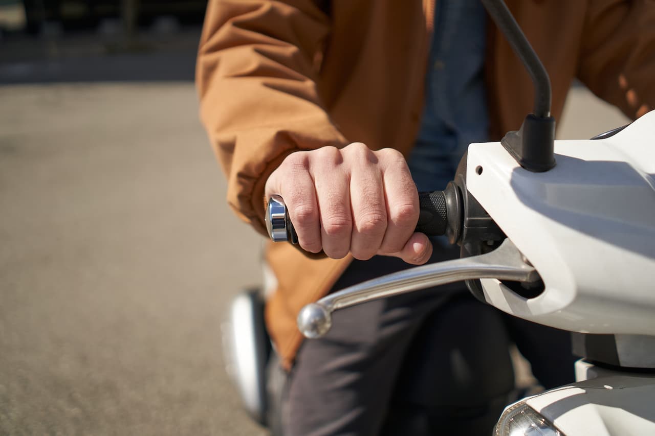 Será necessário ter CNH para dirigir scooters? Entenda o que diz nova lei