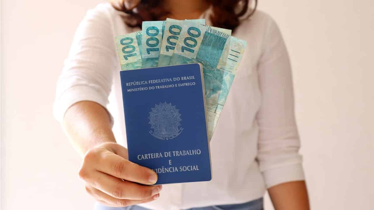 Seguro-desemprego: qual o período de trabalho necessário para ter direito ao benefício?