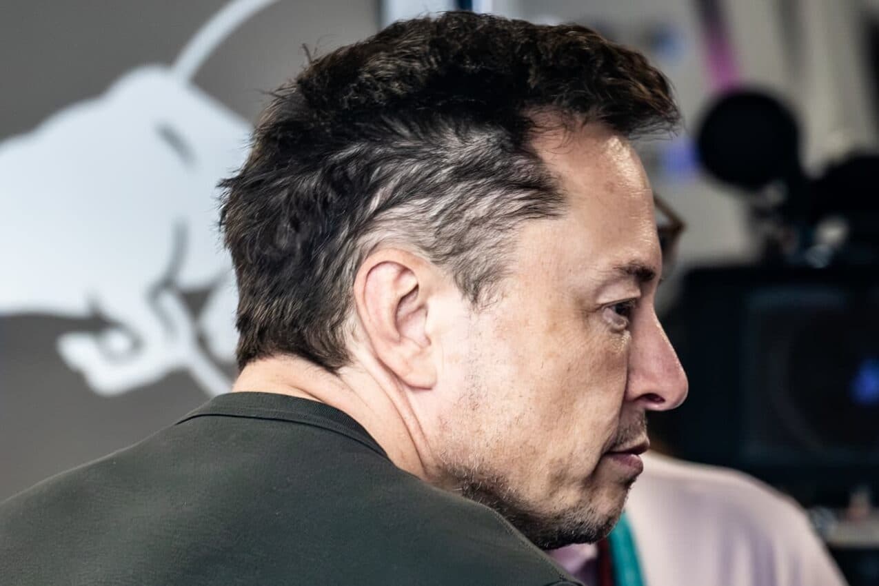 Golpe do amor com Elon Musk já fez cerca de 70 vítimas no RS