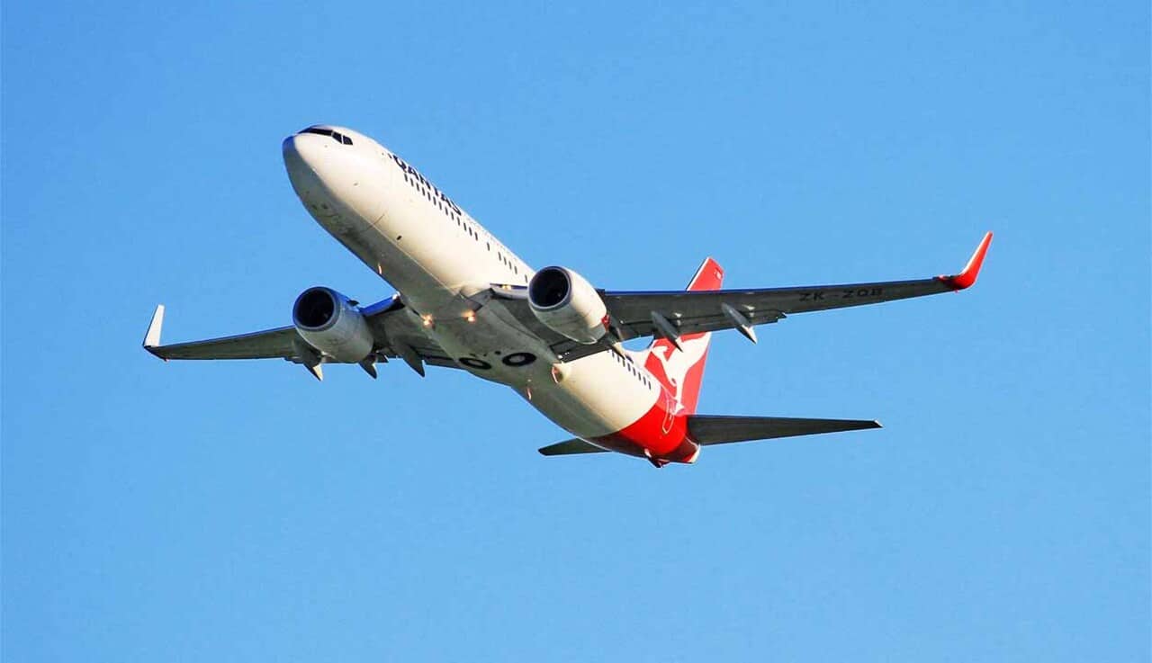 Viajar de avião está muito mais caro e isso pode impactar seu bolso; entenda como