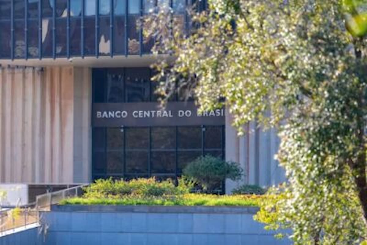 Semana pode ser marcada por decisão do BC sobre Selic