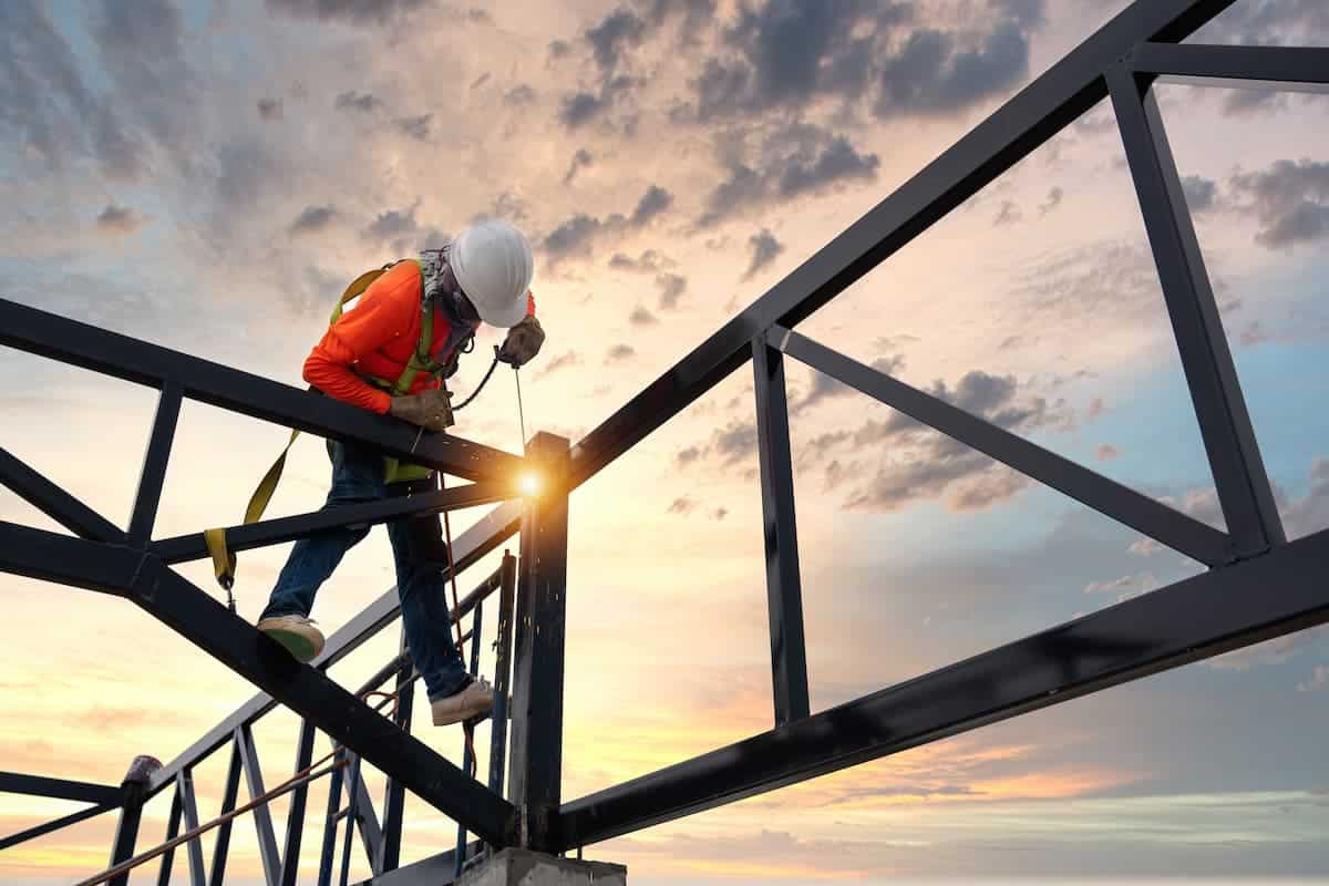 Veja 7 profissões que permitem que os trabalhadores antecipem a aposentadoria no INSS
