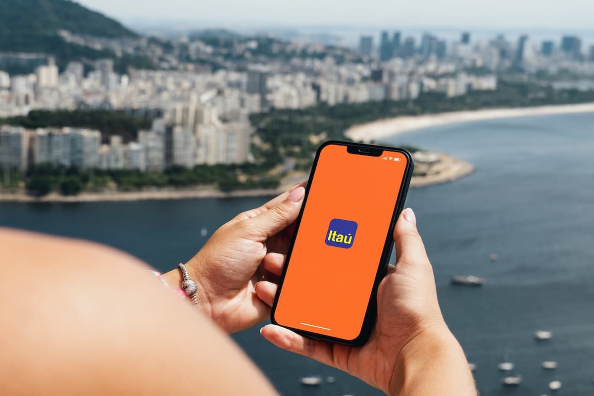 Veja como ganhar 65 mil pontos solicitando o cartão Itaú!