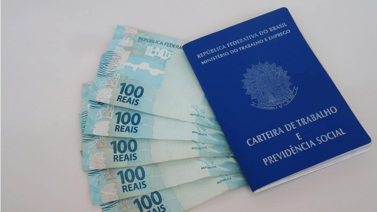 Qual é o valor do 13° salário para quem trabalhou apenas 6 meses?