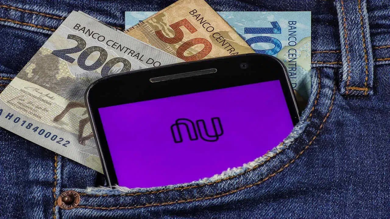 Nubank vs. Poupança: Ganhe R$ 53.520 a mais por ano sem esforço!