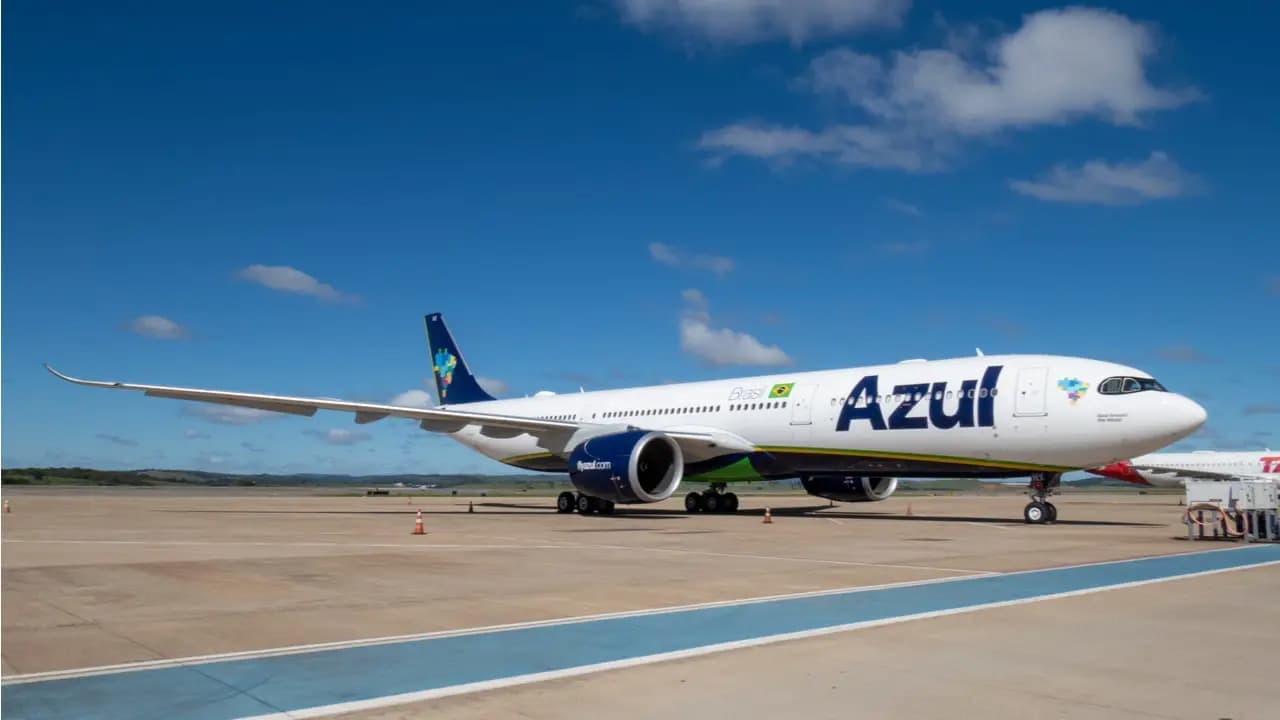 Ganhe milhas extras no aniversário do Azul Itaú