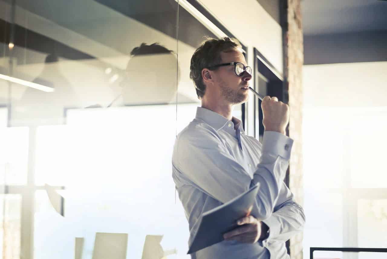Empreendedores superam assalariados e ganham até 70% a mais por ano! Veja como