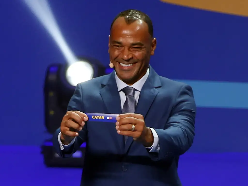 Cafu toma atitude para não perder mansão avaliada em mais de R$ 27 milhões