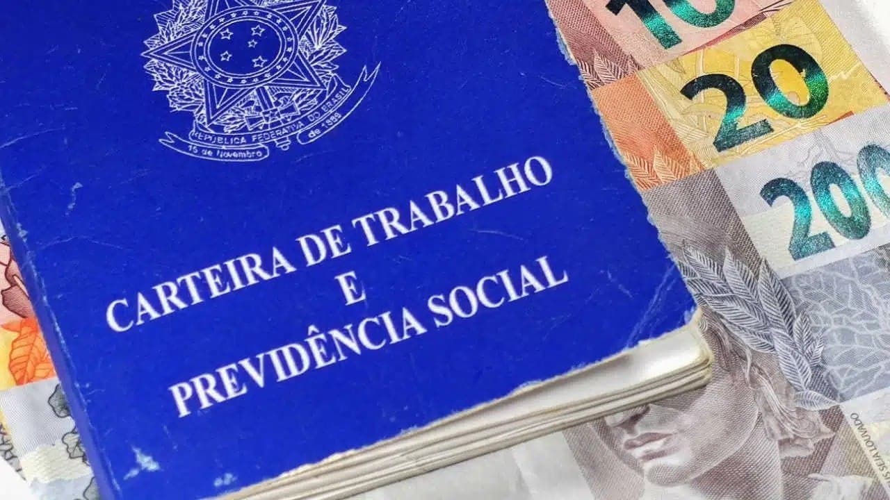 Quer saber o número do PIS? Saiba como consultar