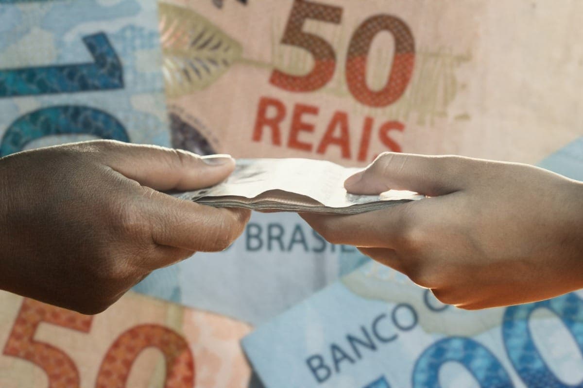 Impostos sem fim: brasileiros já pagaram R$ 2 trilhões só este ano