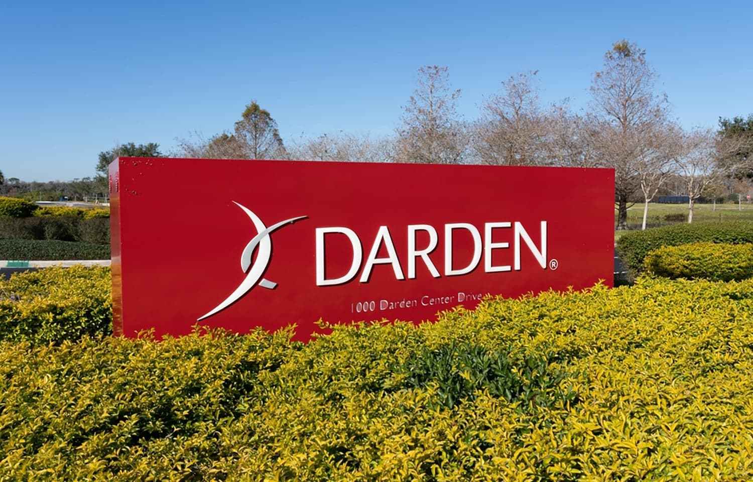 Darden Restaurants surpreende com lucro e receita, aumenta dividendos e investe em recompra