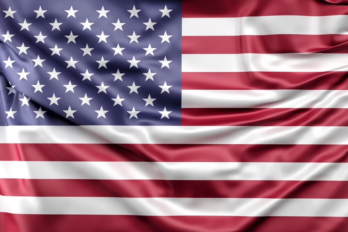 Americanos relatam salário ideal para viver confortavelmente nos EUA
