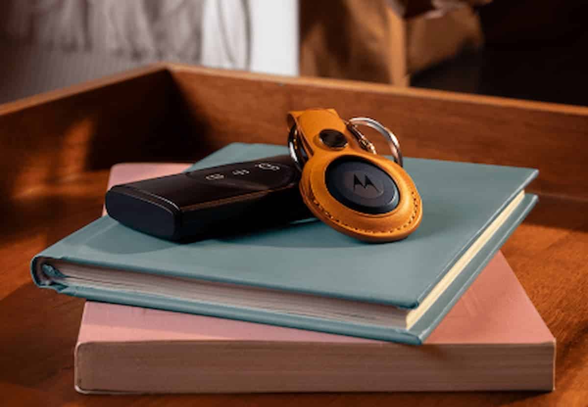 Moto Tag da Motorola agora oferece rastreamento como as AirTags da Apple