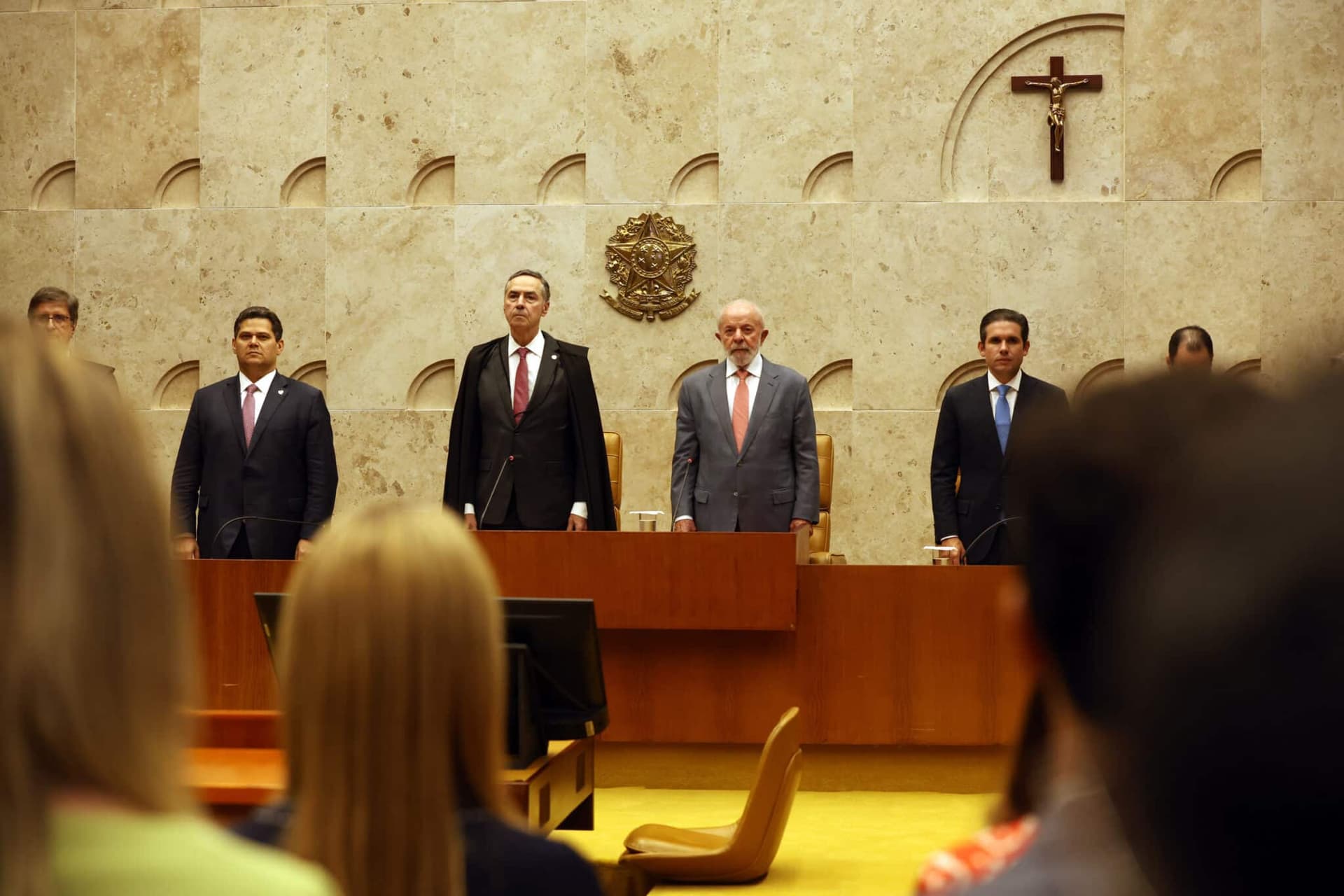 STF mantém fator previdenciário para aposentadorias até 1998 e evita prejuízo bilionário