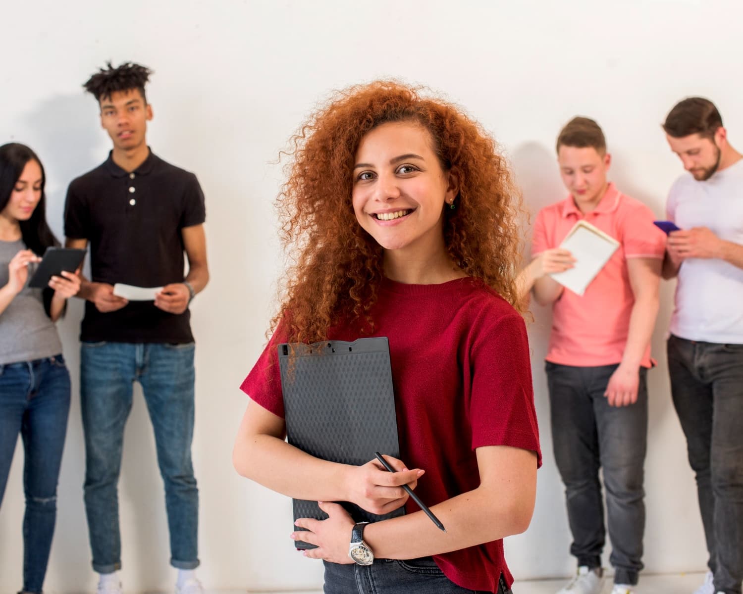 FIA-RJ abre vagas gratuitas para jovens conquistarem o primeiro emprego com qualificação