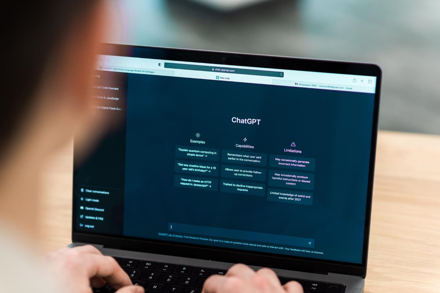 ChatGPT-5: OpenAI apresenta versão inovadora mas recebe várias críticas