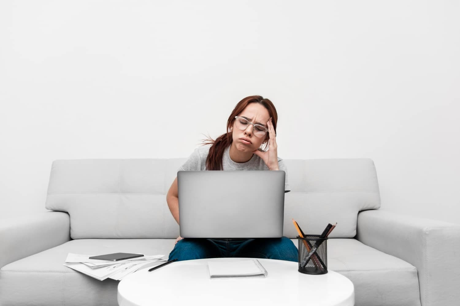Home office vigiado: entenda como empresas monitoram funcionários à distância