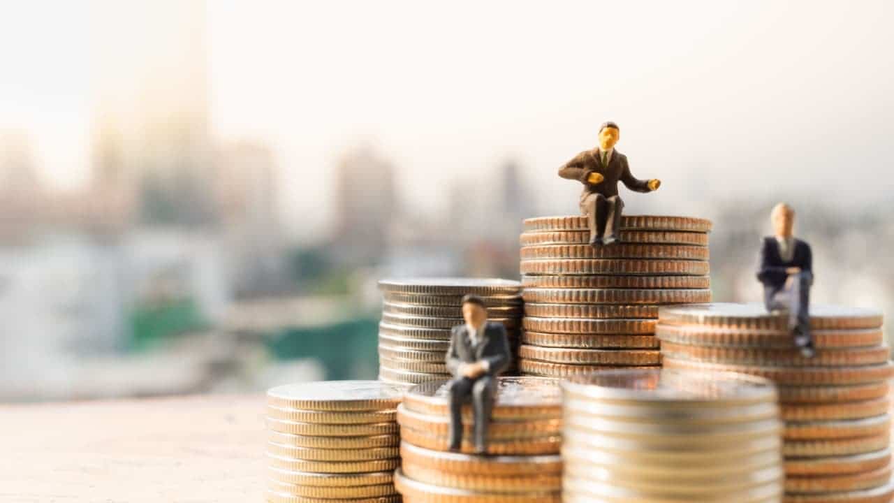 Só 2,9% dos brasileiros estão na elite: veja como se divide a renda no país