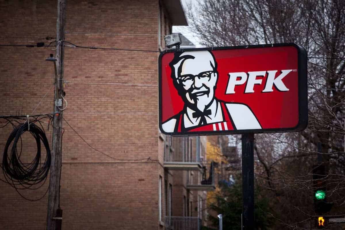 KFC planeja abrir loja de rua por semana em nova fase de expansão no Brasil