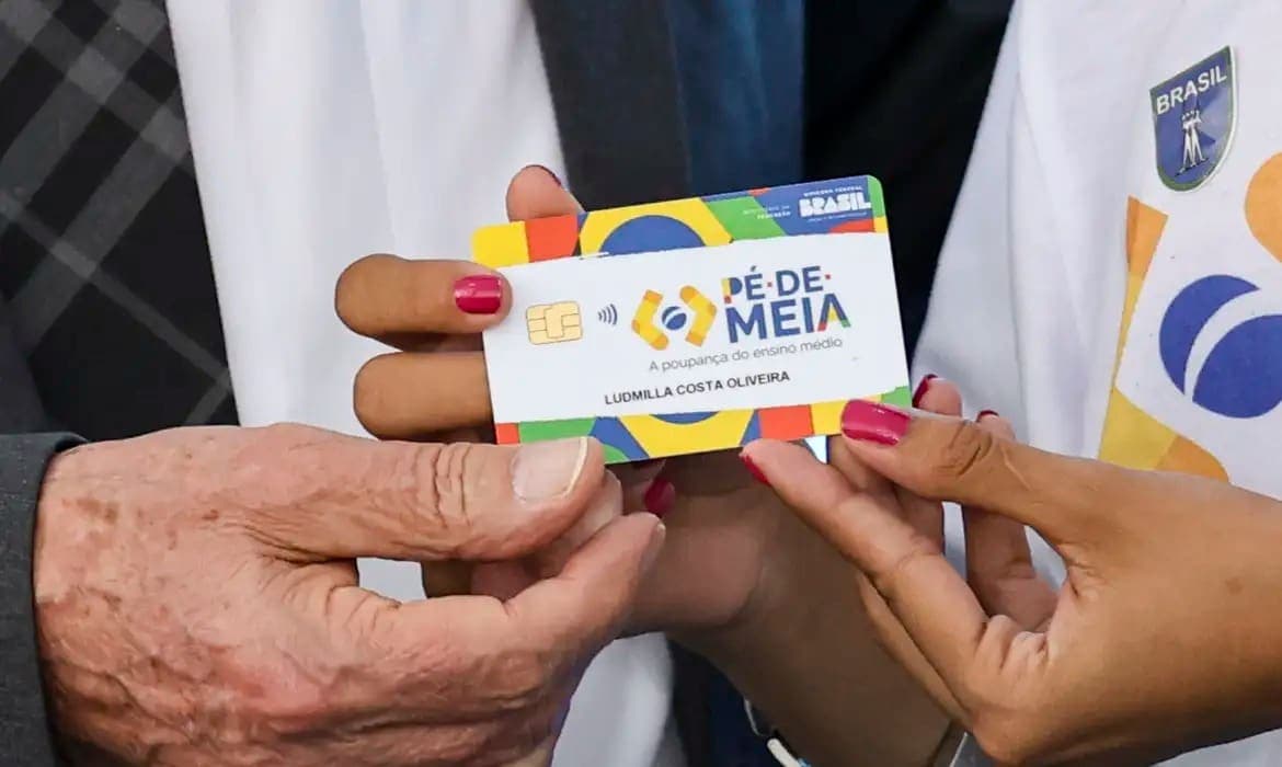 Os 7 hábitos que destroem seu pé-de-meia